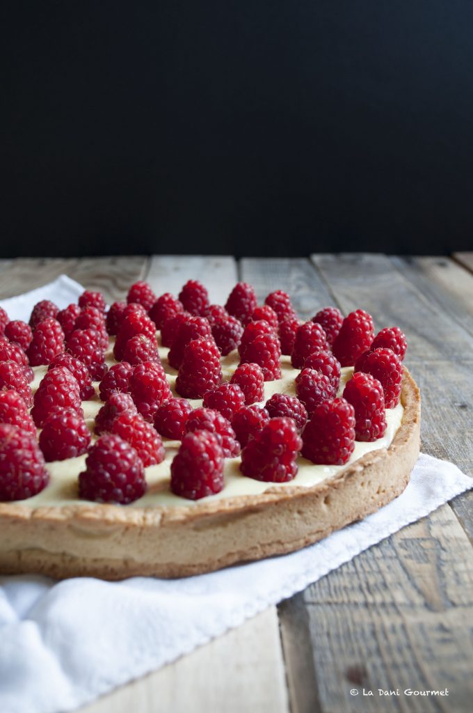 crostata crema e lamponi