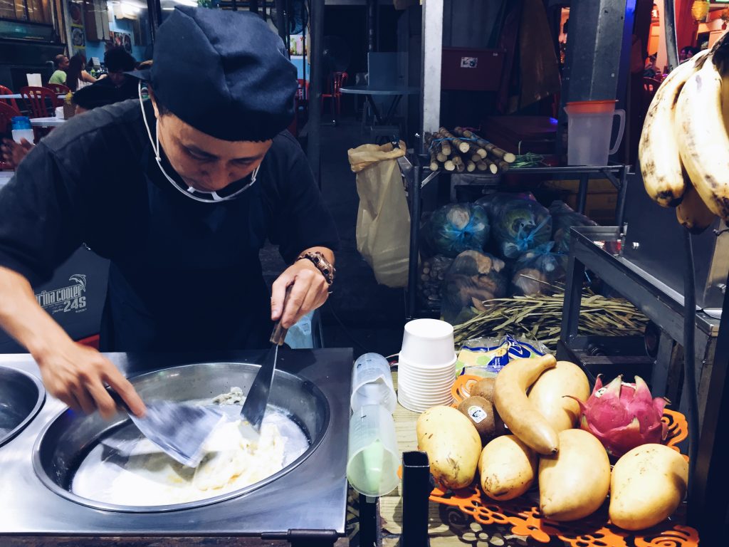 Fried ice-cream jalan Alor